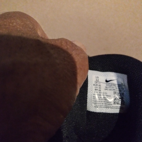 Nike Air Max 95 Essential - Picture 2 of 9